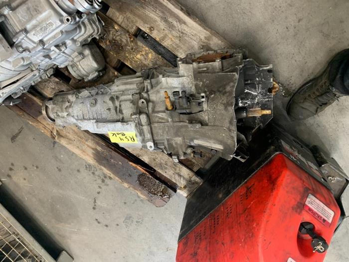 Gebruikte Versnellingsbak Audi RS4 Prijs € 1.210,00 Inclusief btw aangeboden door Van Kronenburg Engines