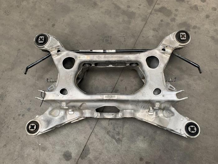 Gebruikte Subframe Porsche Panamera (971G) 2.9 V6 24V 4 E-Hybrid Prijs € 299,95 Inclusief btw aangeboden door Van Kronenburg Engines
