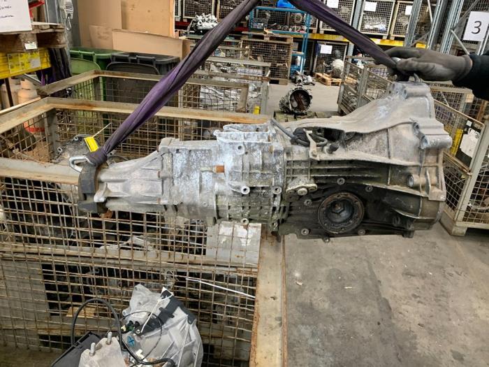 Gebruikte Automaatbak Audi 100 Quattro (C4) 2.3 E 5E Prijs € 299,95 Inclusief btw aangeboden door Van Kronenburg Engines