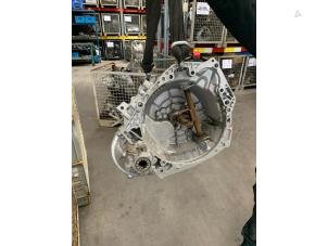 Gebruikte Versnellingsbak Peugeot 405 II (4B) 1.9 SR TD Prijs € 149,94 Inclusief btw aangeboden door Van Kronenburg Engines