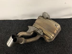 Gebruikte Uitlaat Einddemper Porsche 911 (991) 3.8 24V Carrera 4S Prijs € 349,94 Inclusief btw aangeboden door Van Kronenburg Engines