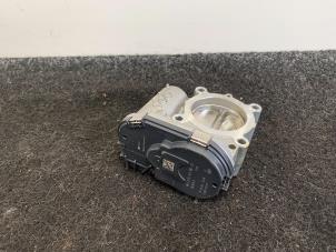 Gebruikte Gasklephuis Mercedes B (W246) 2.0 B-250 BlueEFFICIENCY Turbo 16V 4-Matic Prijs € 20,00 Inclusief btw aangeboden door Van Kronenburg Engines