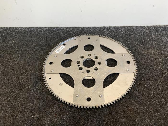 Gebruikte Starterkrans BMW 1 serie (F20) 125d 2.0 16V Prijs € 65,00 Inclusief btw aangeboden door Van Kronenburg Engines