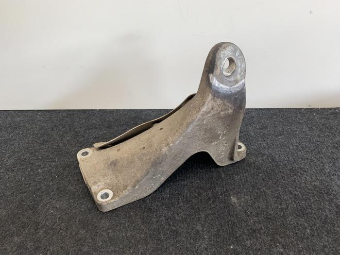 Gebruikte Motorrubber BMW 3 serie (E92) M3 4.0 V8 32V Prijs € 14,00 Inclusief btw aangeboden door Van Kronenburg Engines