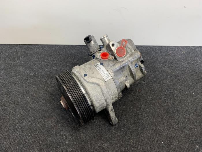 Gebruikte Pomp Servo BMW X5 (E70) M50d 3.0 24V Prijs € 499,95 Inclusief btw aangeboden door Van Kronenburg Engines
