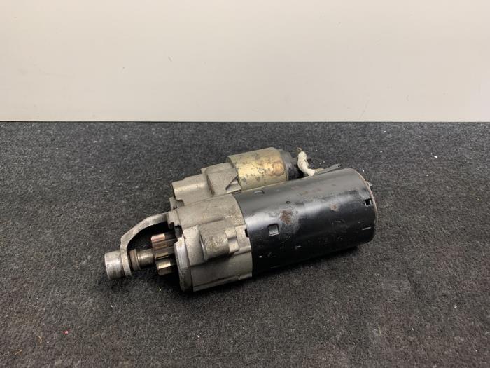 Gebruikte Startmotor Audi A4 (B8) 3.2 FSI V6 24V Prijs € 30,00 Inclusief btw aangeboden door Van Kronenburg Engines