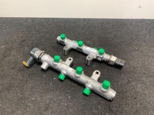Gebruikte Injector brug Audi A6 Avant (C7) 3.0 TDI V6 24V Quattro Prijs € 50,00 Inclusief btw aangeboden door Van Kronenburg Engines