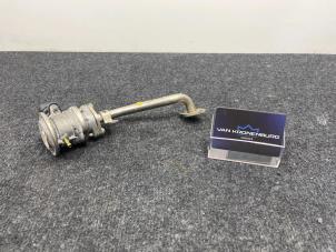 Gebruikte EGR Buis Audi RS 4 Avant (B7) RS4 4.2 V8 40V Prijs € 30,00 Inclusief btw aangeboden door Van Kronenburg Engines