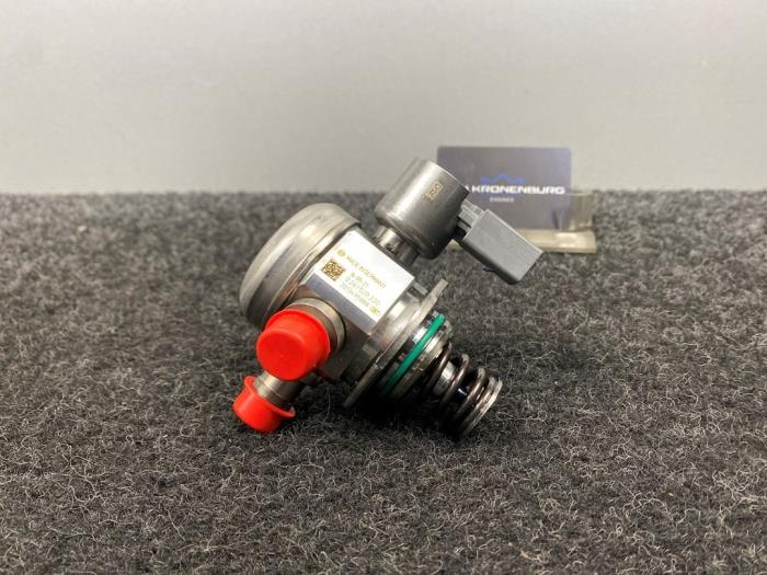 Nieuwe Brandstofpomp Mechanisch Mercedes S (222.0/222.1) 4.7 S-500 Maybach 32V Prijs € 250,00 Inclusief btw aangeboden door Van Kronenburg Engines
