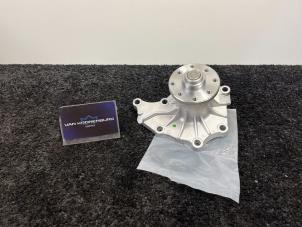 Nieuwe Waterpomp Opel Monterey 3.1 TD Prijs € 45,00 Inclusief btw aangeboden door Van Kronenburg Engines