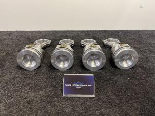 Nieuwe Zuiger Volkswagen Tiguan (AD1) 2.0 TDI 16V BlueMotion Techn.SCR 4Motion Prijs € 400,00 Inclusief btw aangeboden door Van Kronenburg Engines