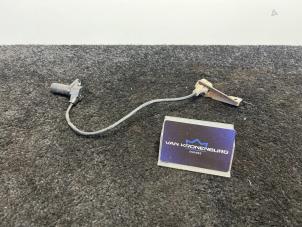 Gebruikte Sensor BDP Porsche 911 (996) 3.6 Carrera 24V Prijs € 54,95 Inclusief btw aangeboden door Van Kronenburg Engines