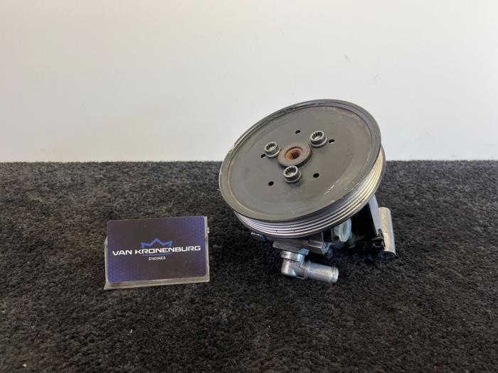 Używane Pomp Servo Audi A6 Avant (C6) 2.4 V6 24V Cena € 39,95 Z VAT oferowane przez Van Kronenburg Engines