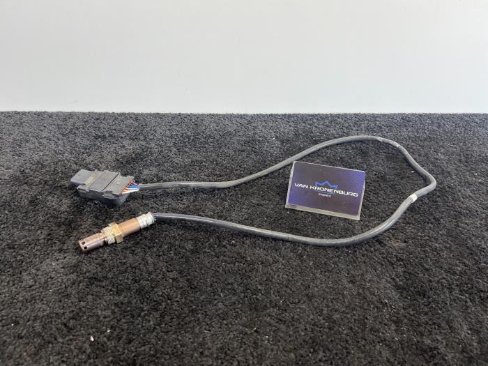 Nox sensor van een Volkswagen Golf VIII Variant (GC5) 2.0 TDI BlueMotion 16V