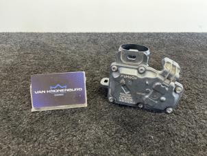 Gebruikte Gasklephuis Peugeot Expert (V1/VA/VB/VE/VF/VT/VY) 2.0 Blue HDi 150 16V Prijs € 34,99 Inclusief btw aangeboden door Van Kronenburg Engines