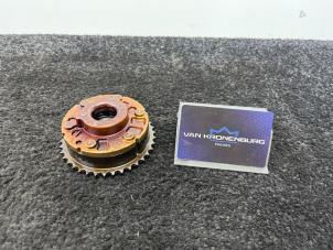 Gebruikte Nokkenas Verstelling BMW 3 serie (E92) 335i 24V Prijs € 74,95 Inclusief btw aangeboden door Van Kronenburg Engines