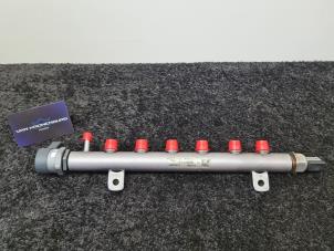 Gebruikte Injector brug Volkswagen Crafter 2.5 TDI 30/32/35 Prijs € 74,95 Inclusief btw aangeboden door Van Kronenburg Engines