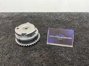 Gebruikte Nokkenas Verstelling BMW 3 serie (E90) 335i 24V Prijs € 99,99 Inclusief btw aangeboden door Van Kronenburg Engines