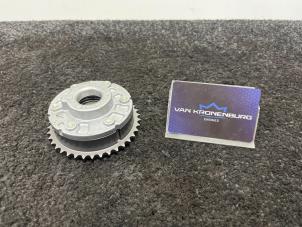 Gebruikte Nokkenas Verstelling BMW 3 serie (E90) 335i xDrive 24V Prijs € 75,00 Inclusief btw aangeboden door Van Kronenburg Engines