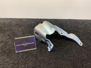 Nieuwe Steun (diversen) Mercedes C (R205) C-63 AMG 4.0 V8 Biturbo Prijs € 15,00 Inclusief btw aangeboden door Van Kronenburg Engines