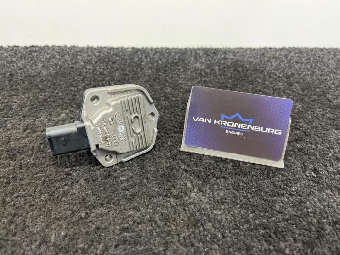 Gebruikte Oliepeil sensor Volkswagen Transporter/Caravelle T5 2.5 TDi Prijs € 19,95 Inclusief btw aangeboden door Van Kronenburg Engines