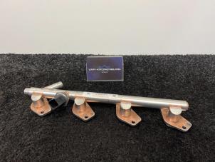 Gebruikte Injector brug Mercedes C (W205) C-180 1.5 EQ Boost Prijs € 50,00 Inclusief btw aangeboden door Van Kronenburg Engines