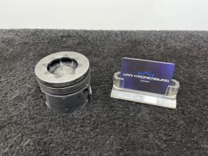 Gebruikte Zuiger Landrover Range Rover Sport (LS) 3.0 S TDV6 Prijs € 60,00 Inclusief btw aangeboden door Van Kronenburg Engines