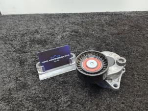 Gebruikte Spanrol Multiriem Mercedes Vito (639.6) 2.2 110 CDI 16V Euro 5 4x4 Prijs € 27,95 Inclusief btw aangeboden door Van Kronenburg Engines