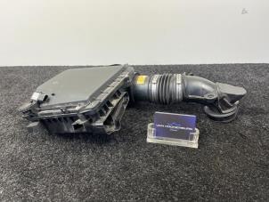 Gebruikte Luchtfilterhuis Mercedes GLE (W166) 43 AMG 3.0 V6 24V Turbo 4-Matic Prijs € 75,00 Inclusief btw aangeboden door Van Kronenburg Engines