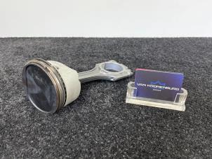 Gebruikte Zuiger Mercedes ML I AMG (163) 5.4 55 AMG V8 32V Prijs € 99,99 Inclusief btw aangeboden door Van Kronenburg Engines