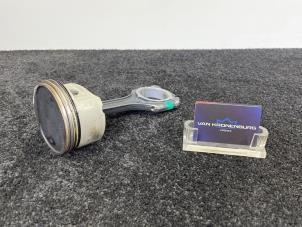 Gebruikte Zuiger Mercedes ML I AMG (163) 5.4 55 AMG V8 32V Prijs € 99,99 Inclusief btw aangeboden door Van Kronenburg Engines