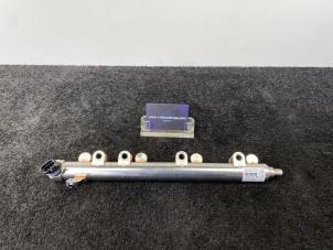 Nieuwe Injector brug Opel Astra J GTC (PD2/PF2) 2.0 16V Turbo OPC Prijs € 90,75 Inclusief btw aangeboden door Van Kronenburg Engines