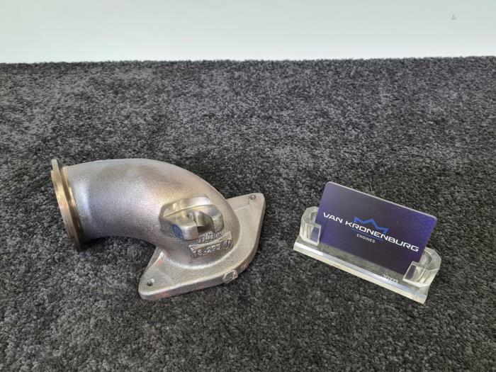 Gebruikte Turbo Pijp Renault Master III (JV) 2.3 Energy dCi 180 Twin Turbo 16V FWD Prijs € 60,00 Inclusief btw aangeboden door Van Kronenburg Engines