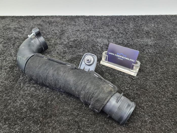 Gebruikte Intercooler Buis Audi Q5 (8RB) 2.0 TDI 16V Prijs € 45,00 Inclusief btw aangeboden door Van Kronenburg Engines