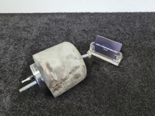 Gebruikte Motorsteun Volkswagen Phaeton (3D) 3.0 V6 TDI 24V 4Motion Prijs € 30,00 Inclusief btw aangeboden door Van Kronenburg Engines