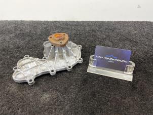 Gebruikte Waterpomp Audi Q7 (4MB/4MG) 3.0 TDI V6 24V e-tron plug-in hybrid Prijs € 70,00 Inclusief btw aangeboden door Van Kronenburg Engines
