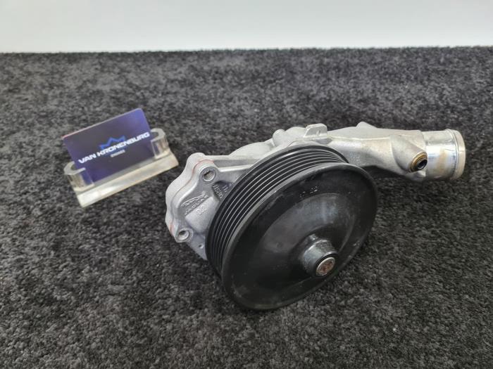 Gebruikte Waterpomp Jaguar XF (X260) 3.0 V6 S Supercharger 24V AWD Prijs € 99,99 Inclusief btw aangeboden door Van Kronenburg Engines