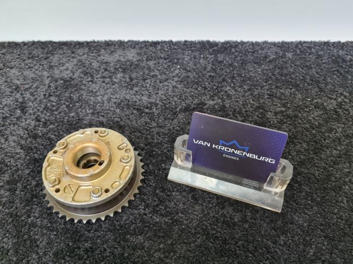 Gebruikte Nokkenas Verstelling BMW 3 serie (E93) 320i 16V Prijs € 59,96 Inclusief btw aangeboden door Van Kronenburg Engines