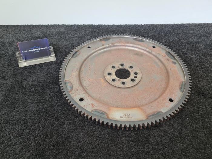Gebruikte Vliegwiel Landrover Range Rover III (LM) 4.4 TDV8 32V Prijs € 75,00 Inclusief btw aangeboden door Van Kronenburg Engines