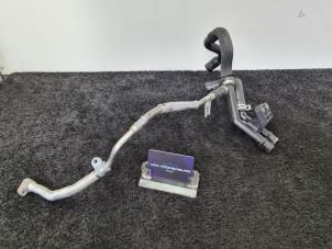 Gebruikte Turbo Pijp Landrover Range Rover IV (LG) 4.4 SDV8 32V Prijs € 75,00 Inclusief btw aangeboden door Van Kronenburg Engines