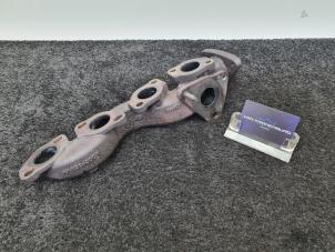 Gebruikte Uitlaatspruitstuk Landrover Range Rover Sport (LW) 4.4 SDV8 32V Prijs € 45,00 Inclusief btw aangeboden door Van Kronenburg Engines