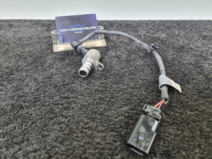 Nokkenas Sensor van een Volkswagen Golf VII (AUA) 1.4 TSI 16V 2021