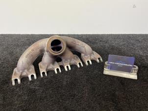 Gebruikte Uitlaatspruitstuk Mercedes C (W205) C-63 AMG 4.0 V8 Biturbo Prijs € 350,00 Inclusief btw aangeboden door Van Kronenburg Engines