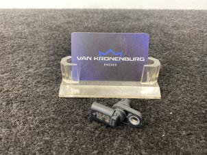 Gebruikte Nokkenas Sensor Mercedes C (W205) C-63 AMG 4.0 V8 Biturbo Prijs € 23,99 Inclusief btw aangeboden door Van Kronenburg Engines