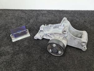 Gebruikte Waterpomp BMW 5 serie (G30) M550d xDrive 24V Prijs € 150,00 Inclusief btw aangeboden door Van Kronenburg Engines