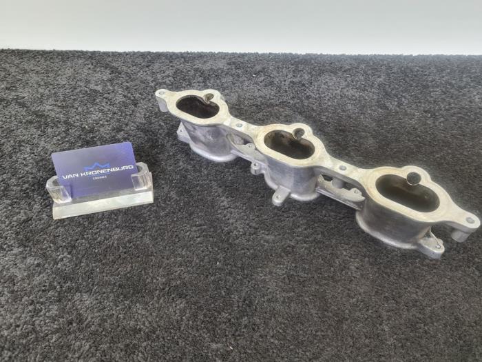 Gebruikte Spruitstuk Uitlaat Porsche 911 (996) 3.6 Carrera 24V Prijs € 30,00 Inclusief btw aangeboden door Van Kronenburg Engines