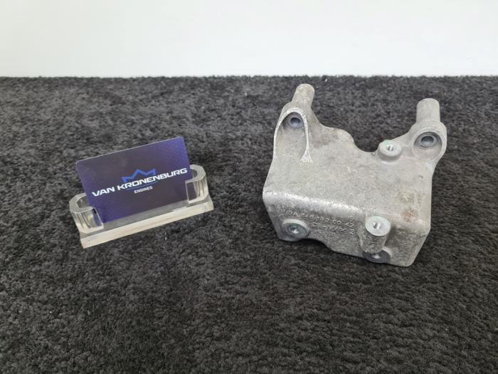 Gebruikte Motorsteun Mercedes Sprinter 3,5t (906.63) 309 CDI 16V Prijs € 40,00 Inclusief btw aangeboden door Van Kronenburg Engines