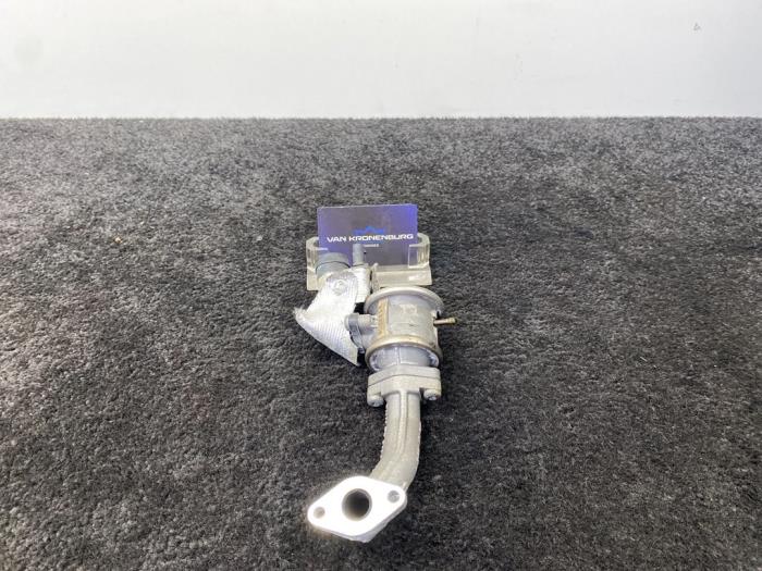 Gebruikte Uitlaat gasklep (EGR) Audi RS 4 Avant (B8) 4.2 V8 32V Prijs € 35,01 Inclusief btw aangeboden door Van Kronenburg Engines