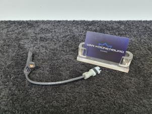 Gebruikte Sensor ABS Porsche 911 (997) 3.8 24V Carrera 4 GTS Prijs € 40,00 Inclusief btw aangeboden door Van Kronenburg Engines