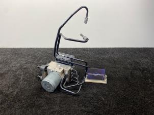 Gebruikte ESP pomp Mercedes C (W205) C-63 AMG 4.0 V8 Biturbo Prijs op aanvraag aangeboden door Van Kronenburg Engines